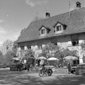 Motorradrast, 1955